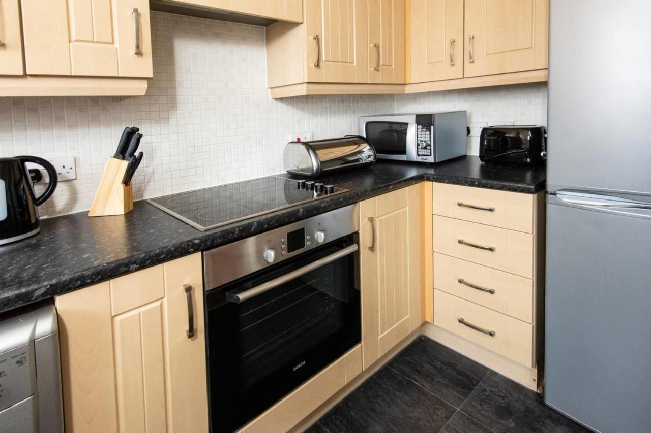 Guestready - Top Floor Apt 2Min Walk To O2 Apollo Манчестър Екстериор снимка