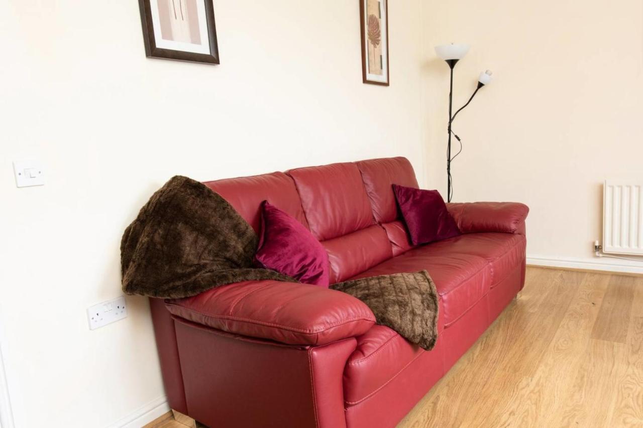 Guestready - Top Floor Apt 2Min Walk To O2 Apollo Манчестър Екстериор снимка